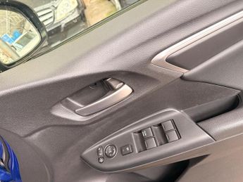 Honda Jazz 1.5 HYBRID PETROL AUTOMATIC