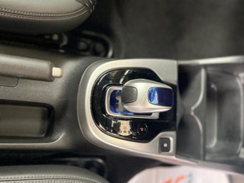 Honda Jazz 1.5 HYBRID PETROL AUTOMATIC