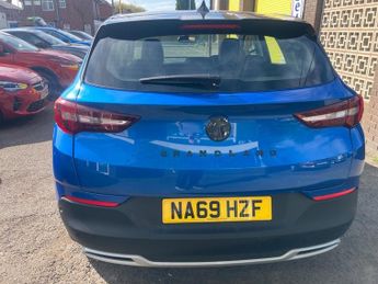 Vauxhall Grandland X 1.2 Turbo GPF Sport Nav SUV 5dr Petrol Auto Euro 6 (s/s) (130 ps