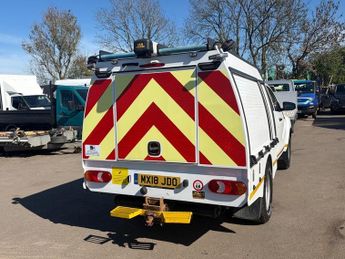 Toyota Hilux TOYOTA HILUX 4X4 WITH AIRCON. 11,995+VAT