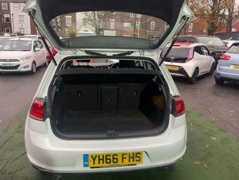 Volkswagen Golf 1.6 TDI BlueMotion Tech Match Edition DSG Euro 6 (s/s) 5dr
