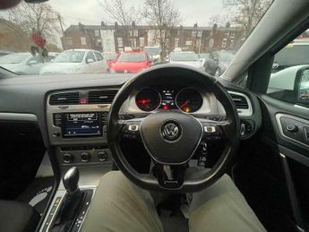 Volkswagen Golf 1.6 TDI BlueMotion Tech Match Edition DSG Euro 6 (s/s) 5dr