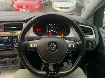 Volkswagen Golf 1.6 TDI BlueMotion Tech Match Edition DSG Euro 6 (s/s) 5dr