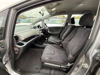 Honda Jazz I-VTEC ES