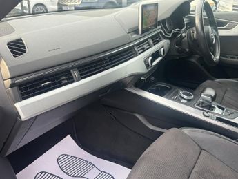 Audi A4 2.0 TDI ultra S line Saloon 4dr Diesel S Tronic Euro 6 (s/s) (19