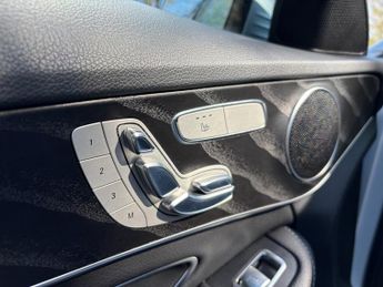 Mercedes C Class C300 H AMG LINE PREMIUM