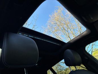 Mercedes C Class C300 H AMG LINE PREMIUM