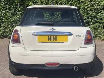 MINI Hatch ONE