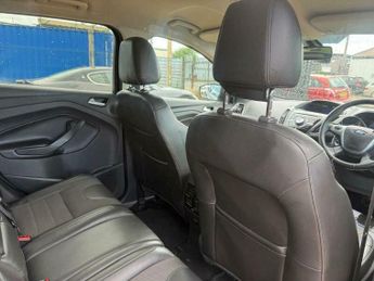 Ford Kuga 2.0 TDCi Titanium Powershift AWD Euro 6 (s/s) 5dr