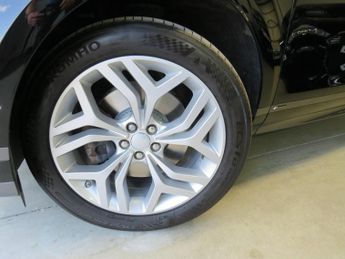 Land Rover Range Rover Evoque R-DYNAMIC SE