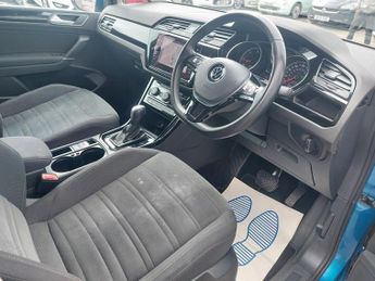 Volkswagen Touran SEL TDI DSG
