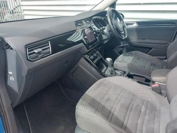 Volkswagen Touran SEL TDI DSG