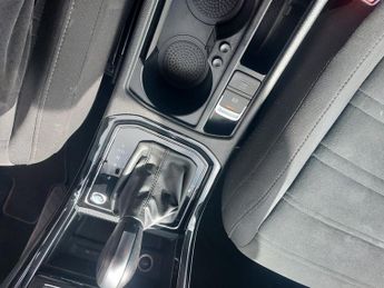 Volkswagen Touran SEL TDI DSG