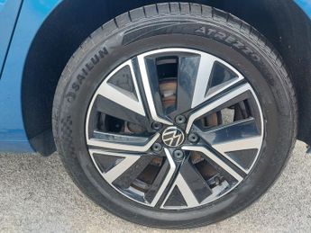 Volkswagen Touran SEL TDI DSG