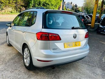 Volkswagen Golf SE TDI