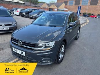 Volkswagen Tiguan 2.0 TDI Match DSG 4Motion Euro 6 (s/s) 5dr