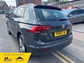 Volkswagen Tiguan 2.0 TDI Match DSG 4Motion Euro 6 (s/s) 5dr