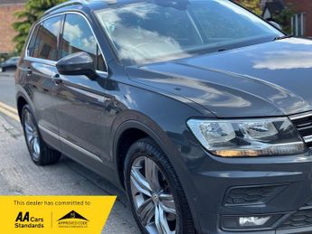 Volkswagen Tiguan 2.0 TDI Match DSG 4Motion Euro 6 (s/s) 5dr
