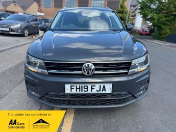 Volkswagen Tiguan 2.0 TDI Match DSG 4Motion Euro 6 (s/s) 5dr