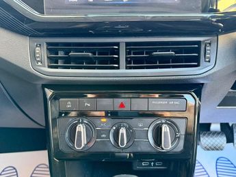 Volkswagen T-Cross BLACK EDITION TSI DSG