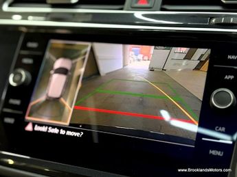 Volkswagen Tiguan R-LINE TECH 2.0 TDI DSG [3X SERVICES, SAT NAV, LEATHER, HEATED S
