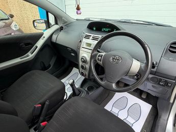 Toyota Yaris 1.0 VVT-i T3 3dr