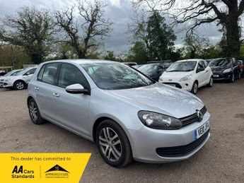Volkswagen Golf TDi SE TDI BLUEMOTION