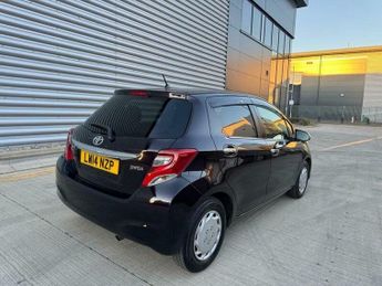 Toyota Yaris 1.5 VVT-h Active CVT Euro 5 5dr