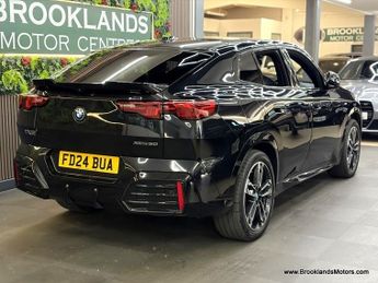 BMW iX iX2 XDRIVE 30 M SPORT [SAT NAV, 360 CAMERA & 4WD]