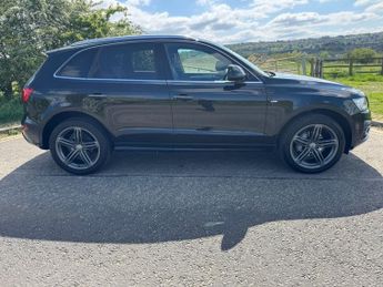 Audi Q5 TDI QUATTRO S LINE PLUS