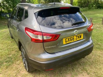 Nissan Qashqai 1.5 DCI TEKNA 2WD Euro5 (s/s) 5DR