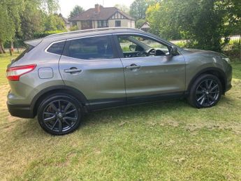 Nissan Qashqai 1.5 DCI TEKNA 2WD Euro5 (s/s) 5DR