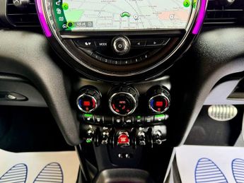 MINI Convertible JOHN COOPER WORKS