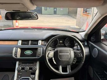 Land Rover Range Rover Evoque 2.2 SD4 Prestige SUV 5dr Diesel Auto 4WD Euro 5 (s/s) (190 ps)