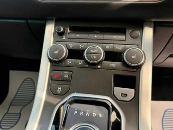 Land Rover Range Rover Evoque 2.2 SD4 Prestige SUV 5dr Diesel Auto 4WD Euro 5 (s/s) (190 ps)