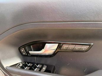 Land Rover Range Rover Evoque 2.2 SD4 Prestige SUV 5dr Diesel Auto 4WD Euro 5 (s/s) (190 ps)