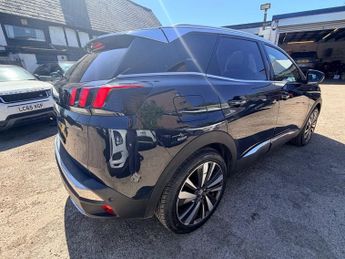 Peugeot 3008 BLUEHDI S/S GT LINE PREMIUM