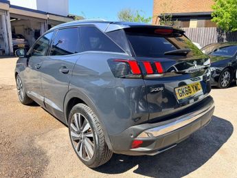 Peugeot 3008 BLUEHDI S/S GT LINE PREMIUM