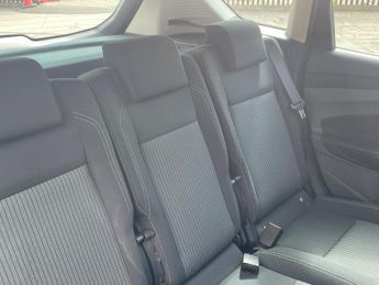 Ford C-Max 2.0 TDCi Titanium MPV 5dr Diesel Manual Euro 5 (140 ps)