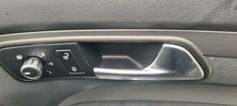 Volkswagen Touran 1.6 TDI SE DSG Euro 5 5dr