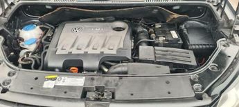 Volkswagen Touran 1.6 TDI SE DSG Euro 5 5dr