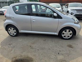 Toyota AYGO 1.0 VVT-i Ice MultiMode Euro 5 5dr
