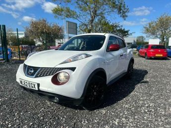 Nissan Juke 1.6 Acenta Premium CVT Euro 5 5dr