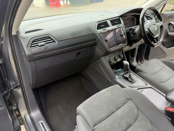 Volkswagen Tiguan 1.5 TSI EVO SEL DSG Euro 6 (s/s) 5dr