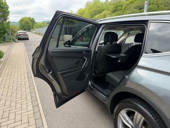 Volkswagen Tiguan 1.5 TSI EVO SEL DSG Euro 6 (s/s) 5dr