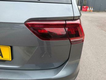 Volkswagen Tiguan 1.5 TSI EVO SEL DSG Euro 6 (s/s) 5dr