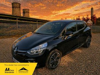 Renault Clio ICONIC TCE