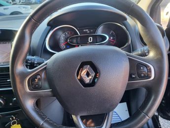 Renault Clio ICONIC TCE
