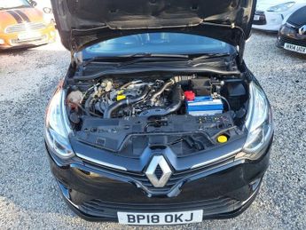 Renault Clio ICONIC TCE