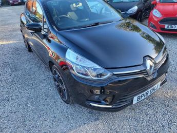 Renault Clio ICONIC TCE